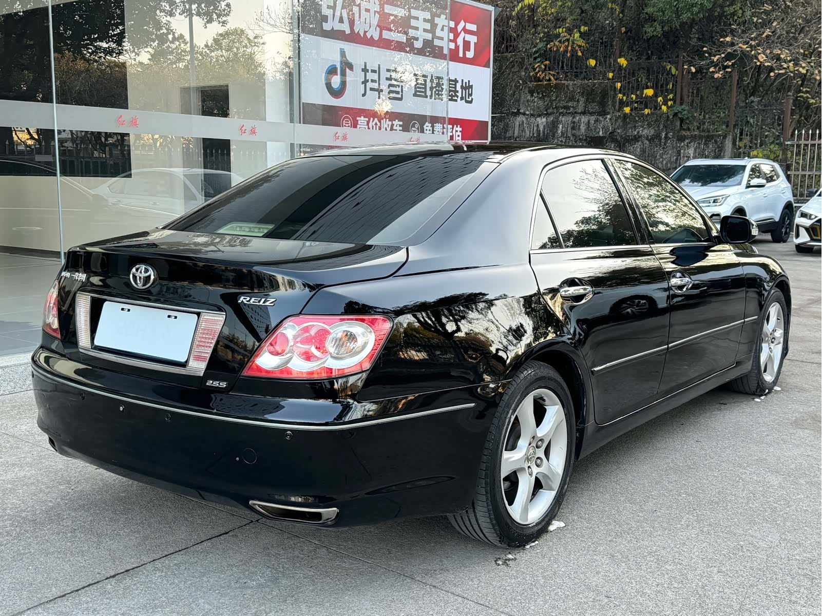 Toyota 2.5S, 2010 все фото