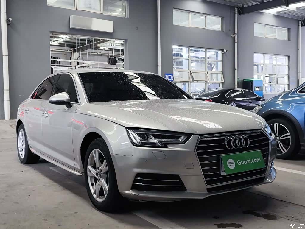 Audi A4L, 2018 4