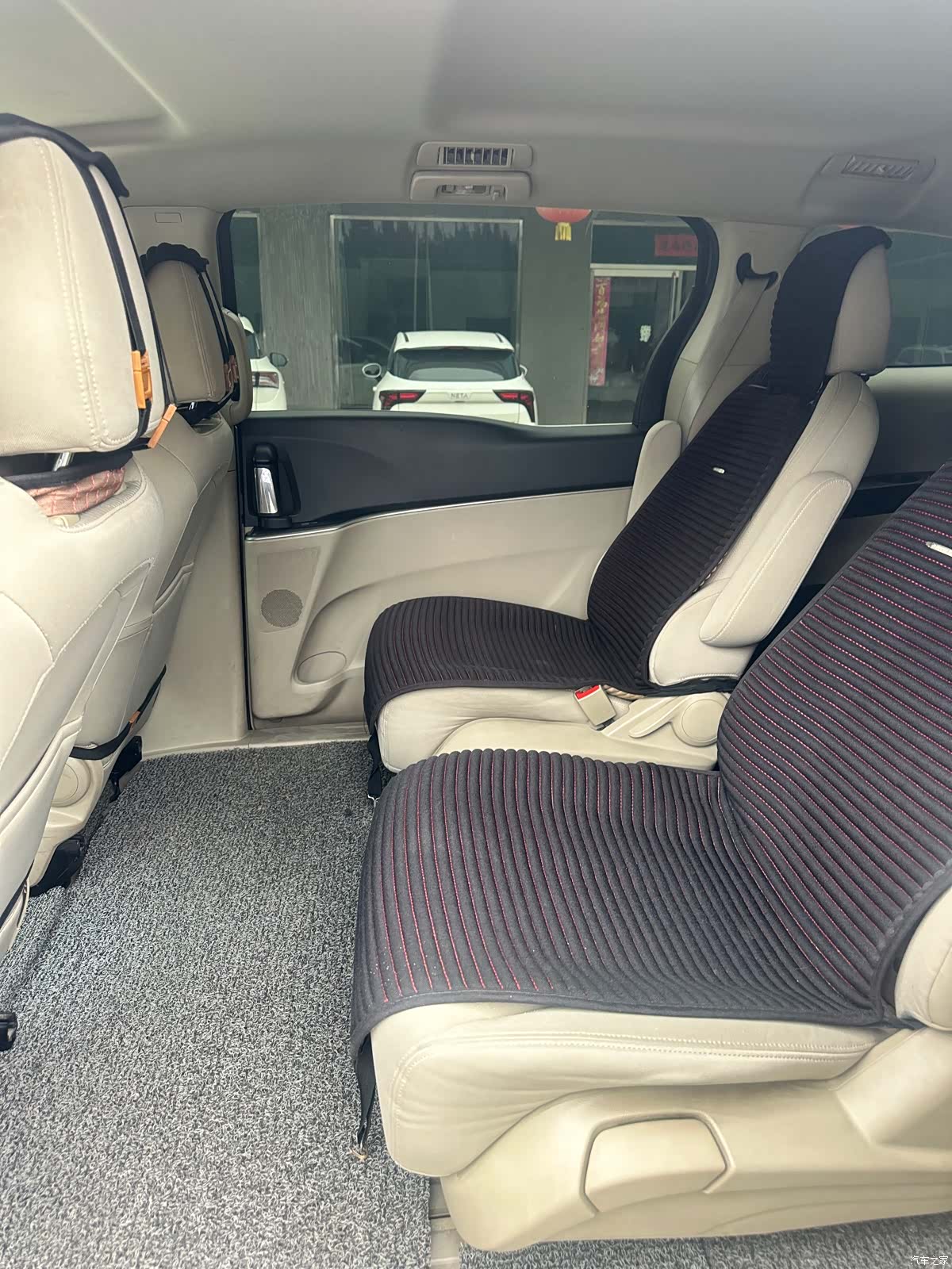 Buick GL8, 2017 7