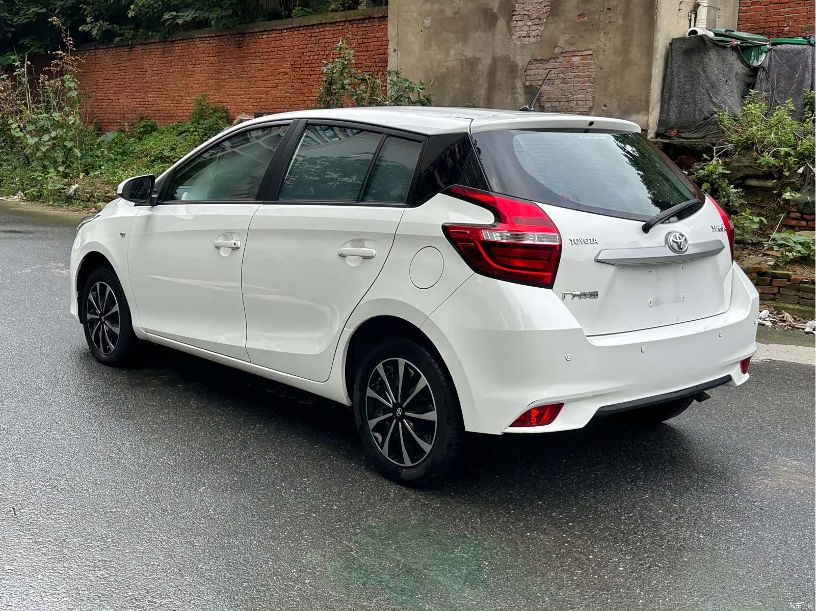 Toyota YARiS L, 2019 6