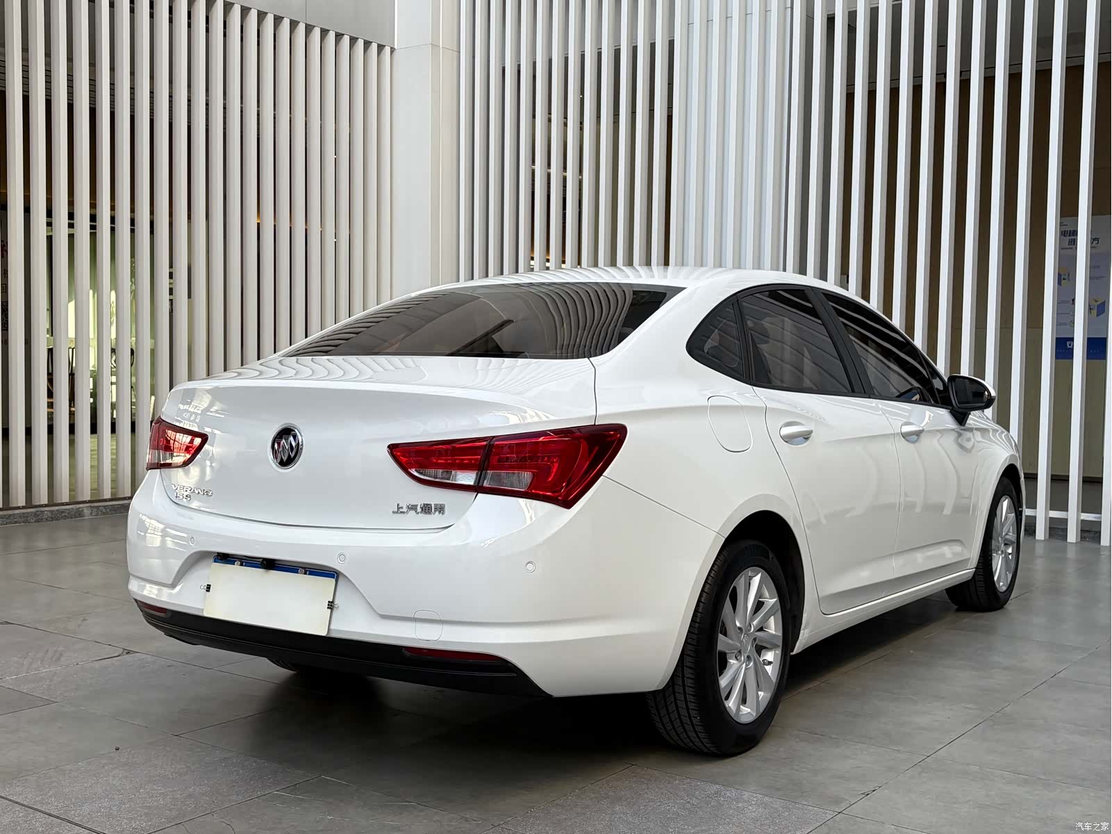Buick Verano, 2018 16