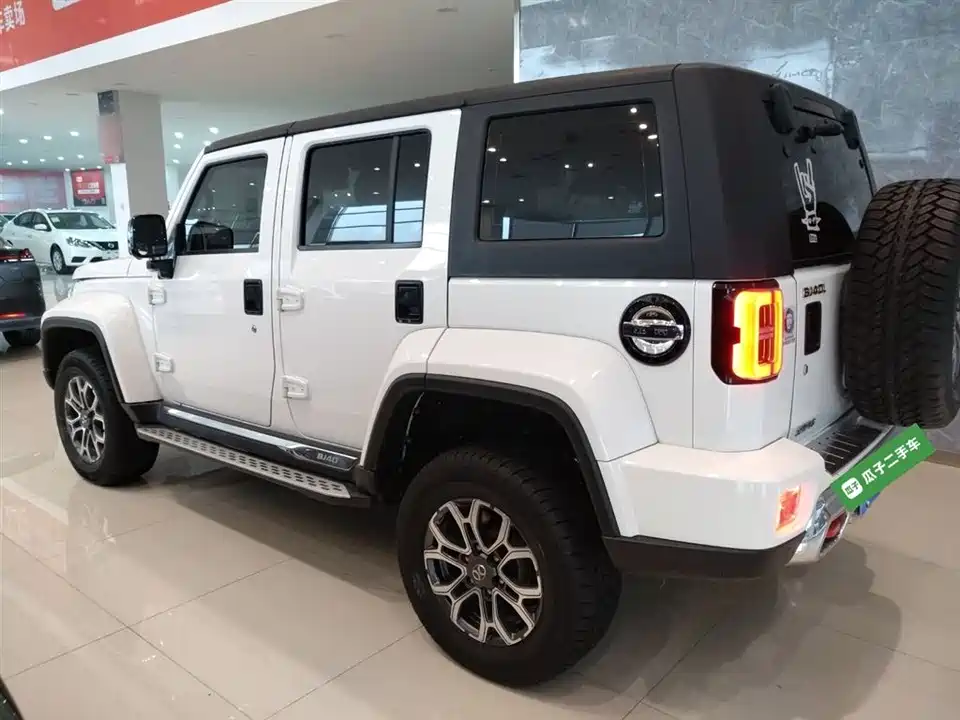 Beijing BJ40