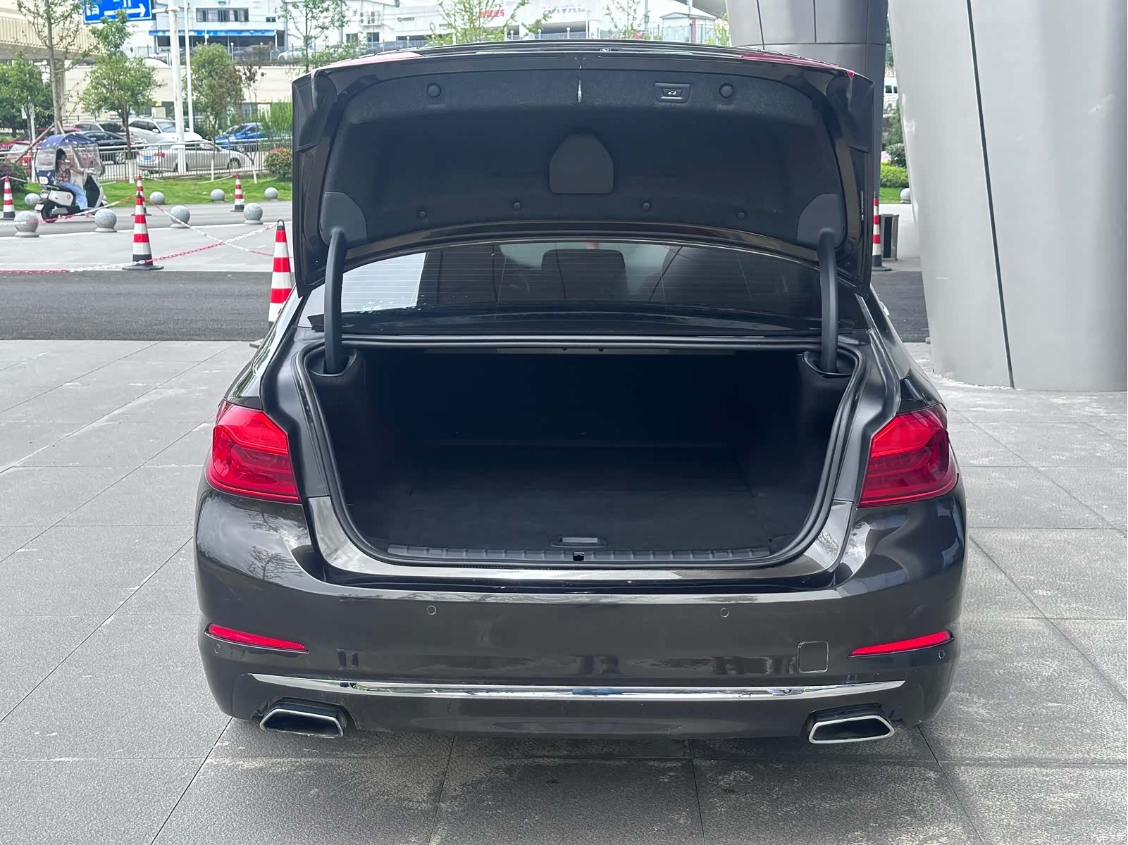 BMW 5 Series, 2019 12