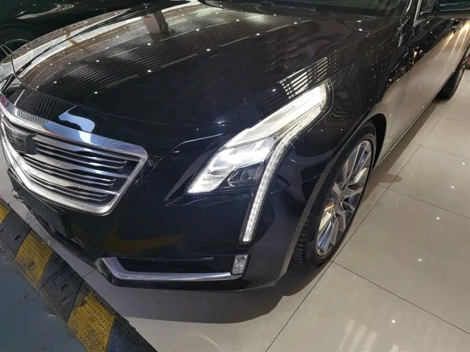 Cadillac CT6