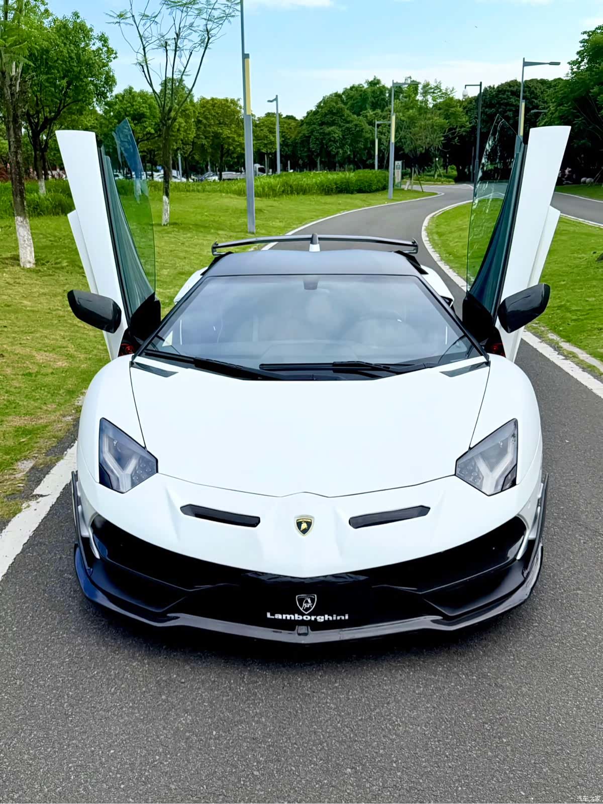 Lamborghini Aventador, 2012 2