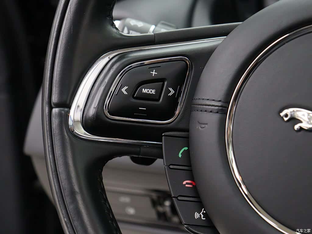 Jaguar XJ, 2014 18