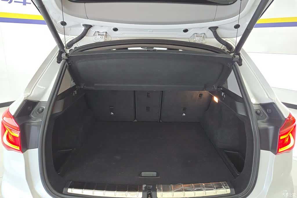 BMW X1, 2019 4