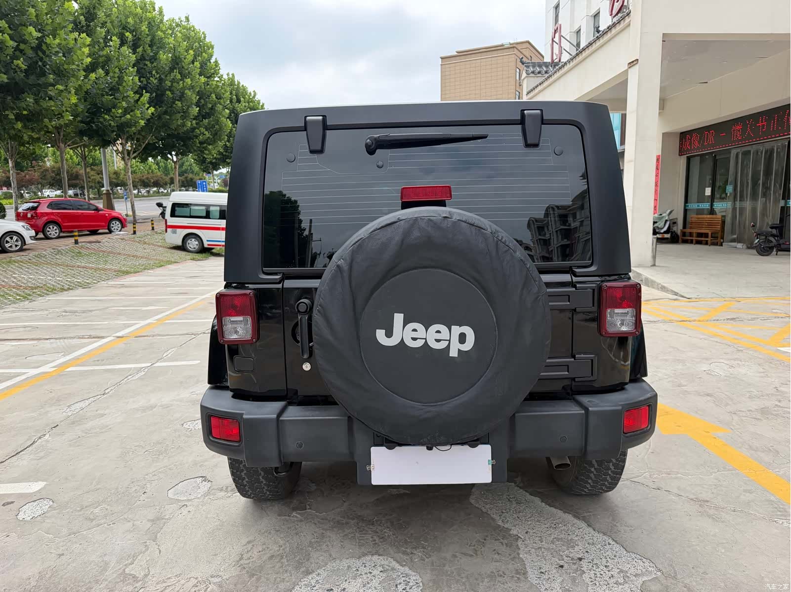Jeep Wrangler, 2017 8