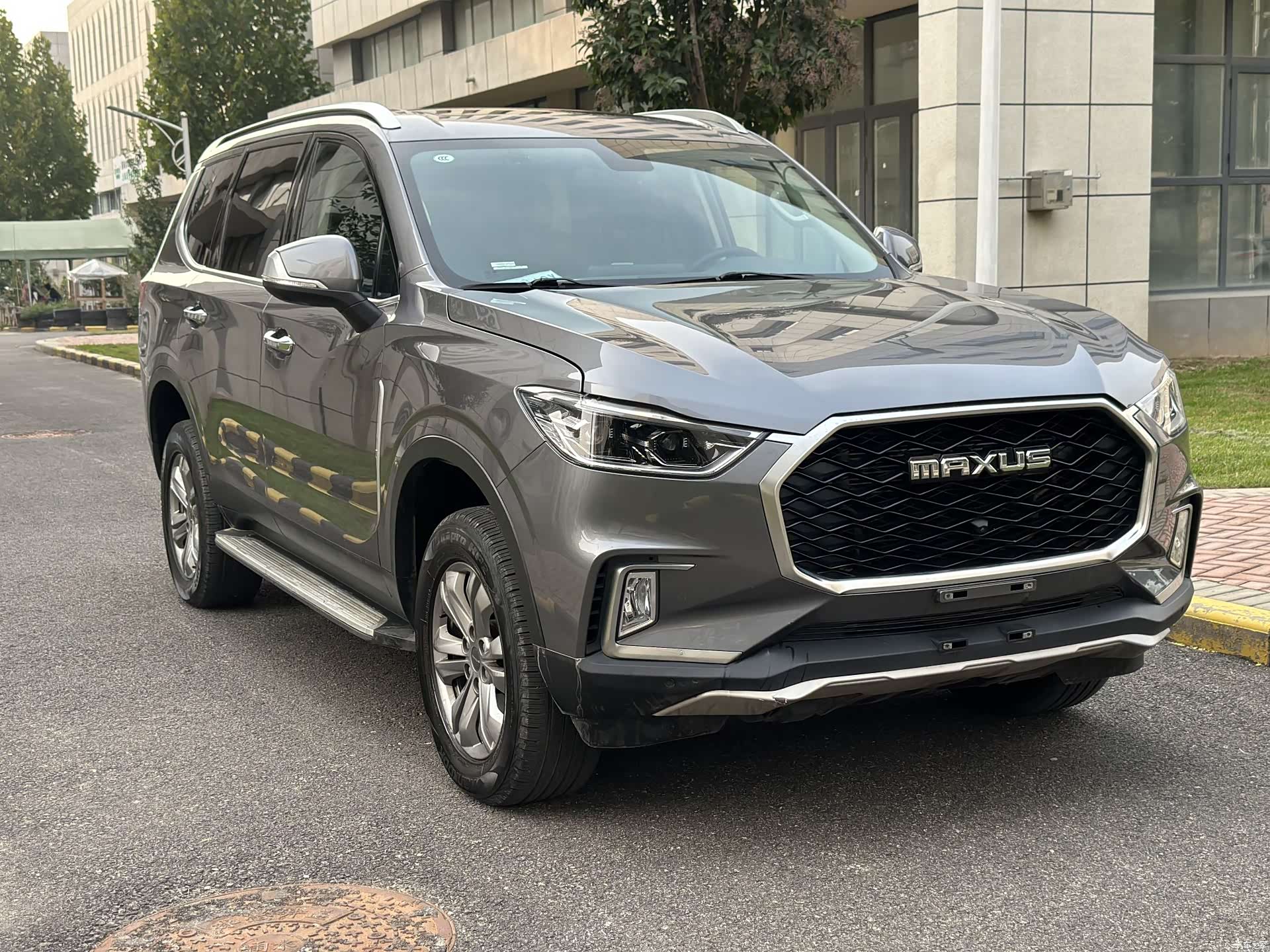 Maxus D90, 2022 3