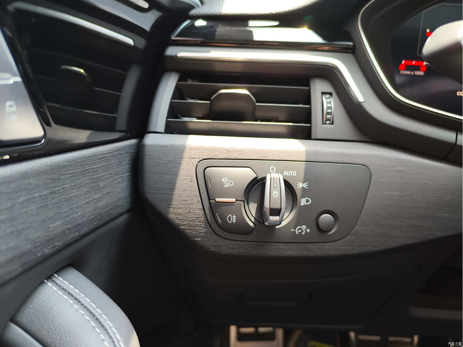 Audi A4L, 2024 22