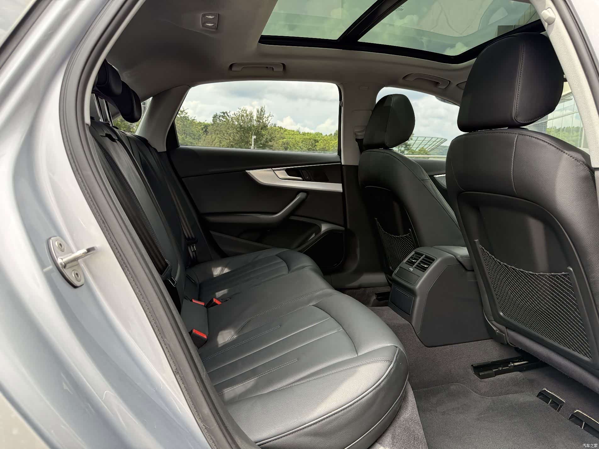 Audi A4L, 2017 14