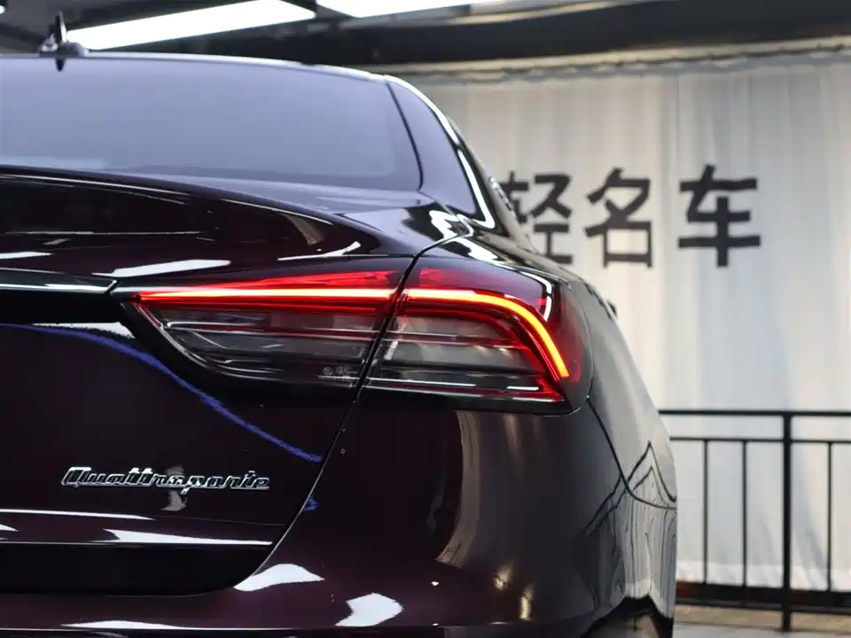 Maserati President