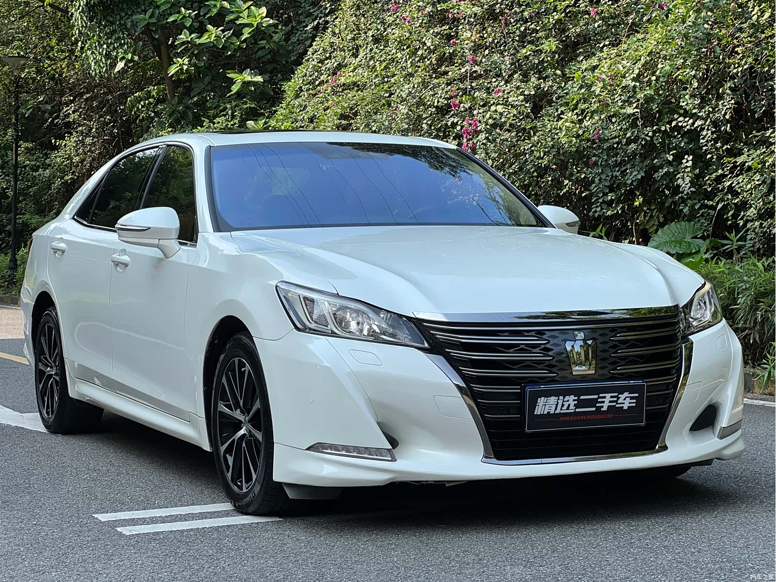Toyota Crown, 2019 3