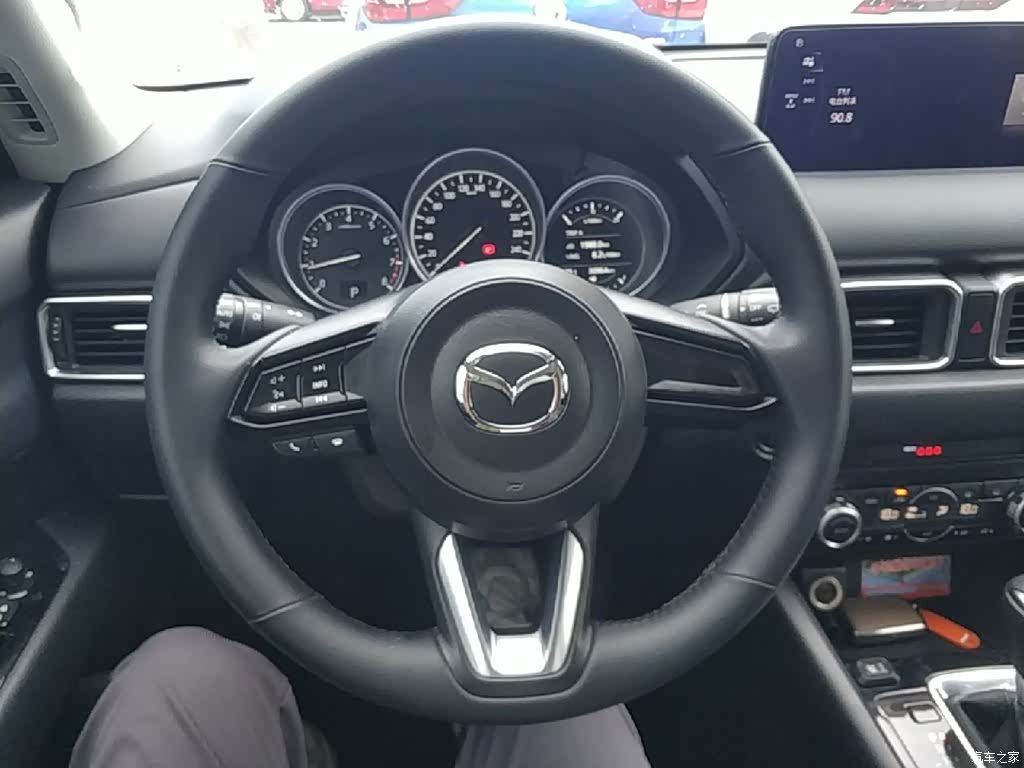 Mazda CX-5, 2024 11