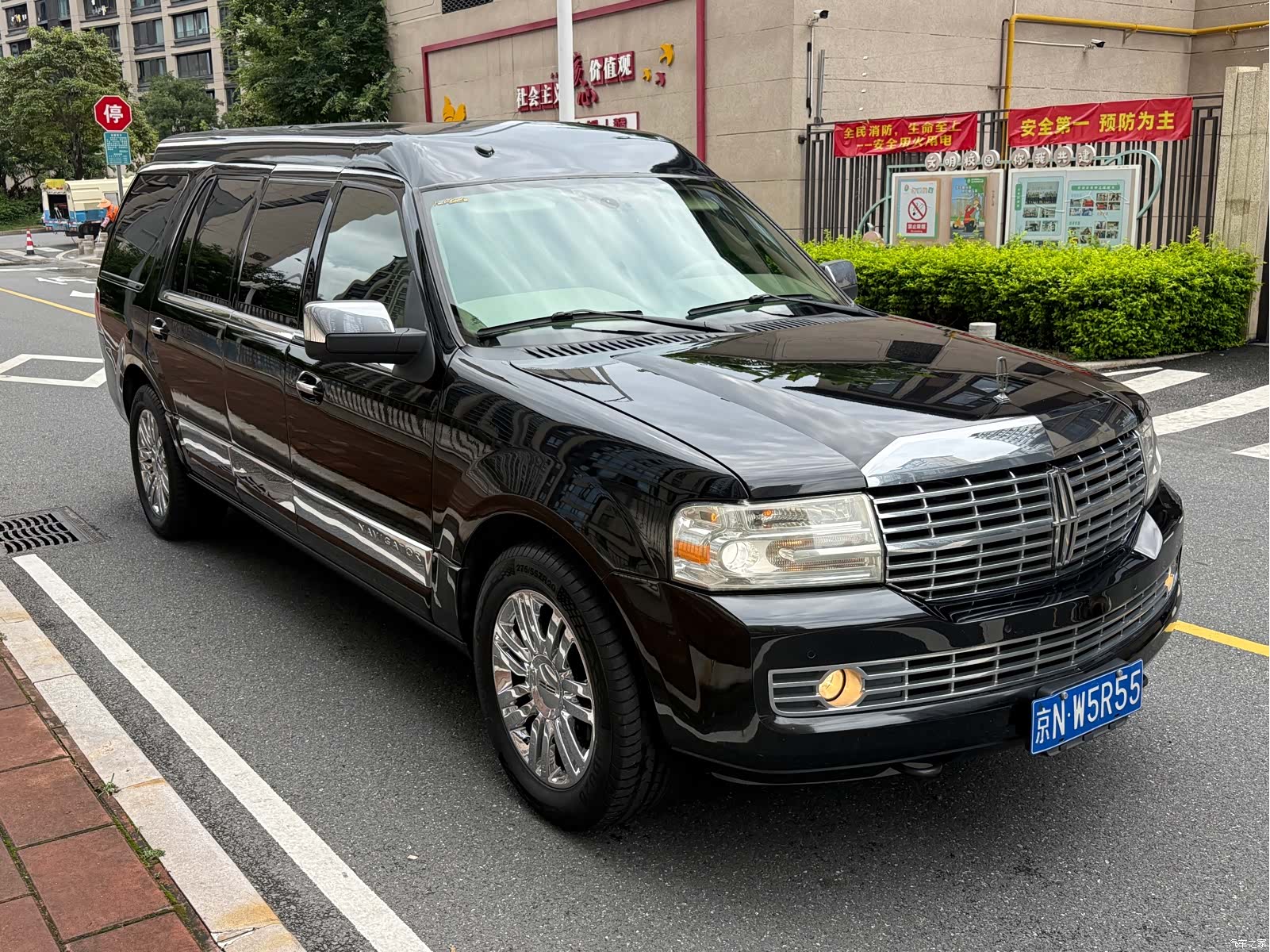 Lincoln Navigator, 2010 7