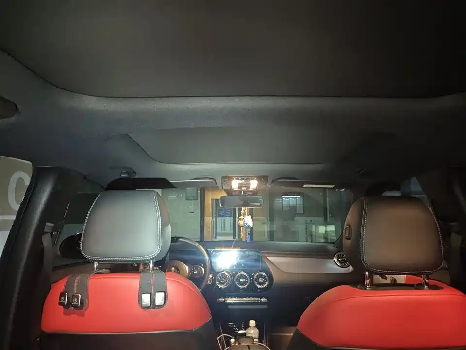 Mercedes-Benz GLA AMG