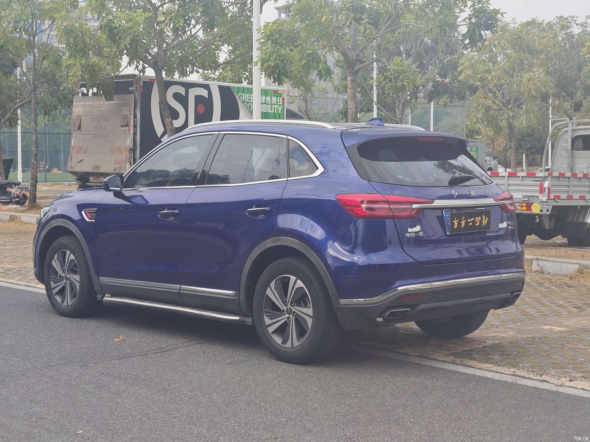 Hongqi HS5, 2019 4