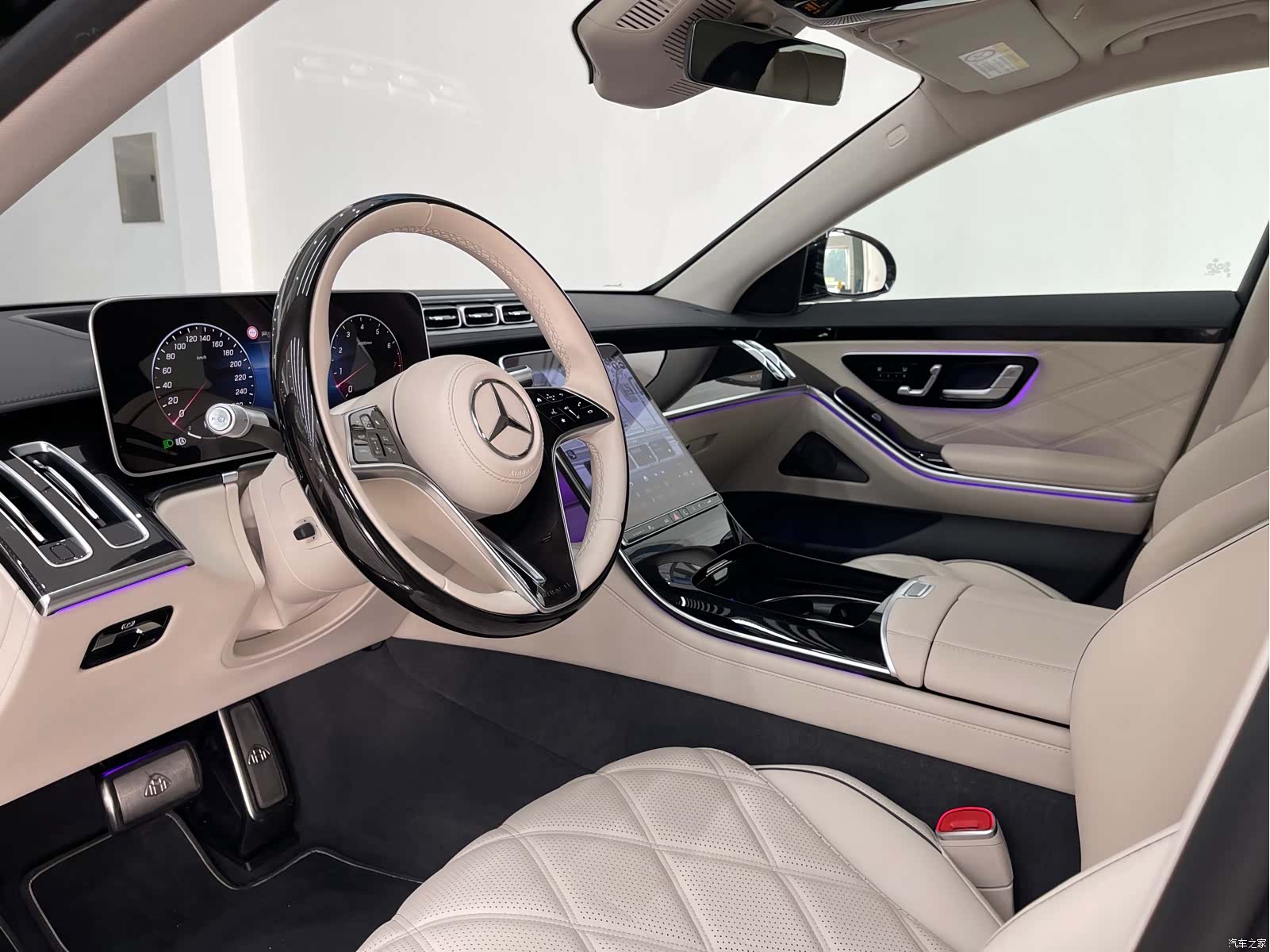 Maybach S-Class, 2024 все фото