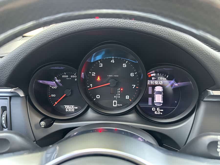 Porsche Macan 2019, фото 12