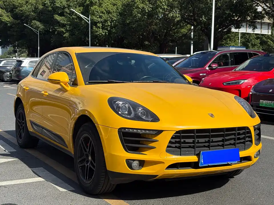 Porsche Macan