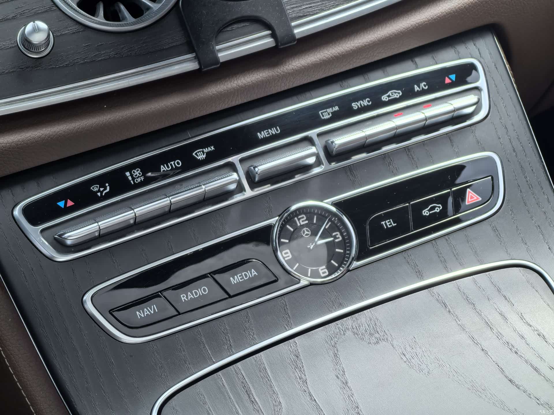 Mercedes-Benz E-Class, 2020 22