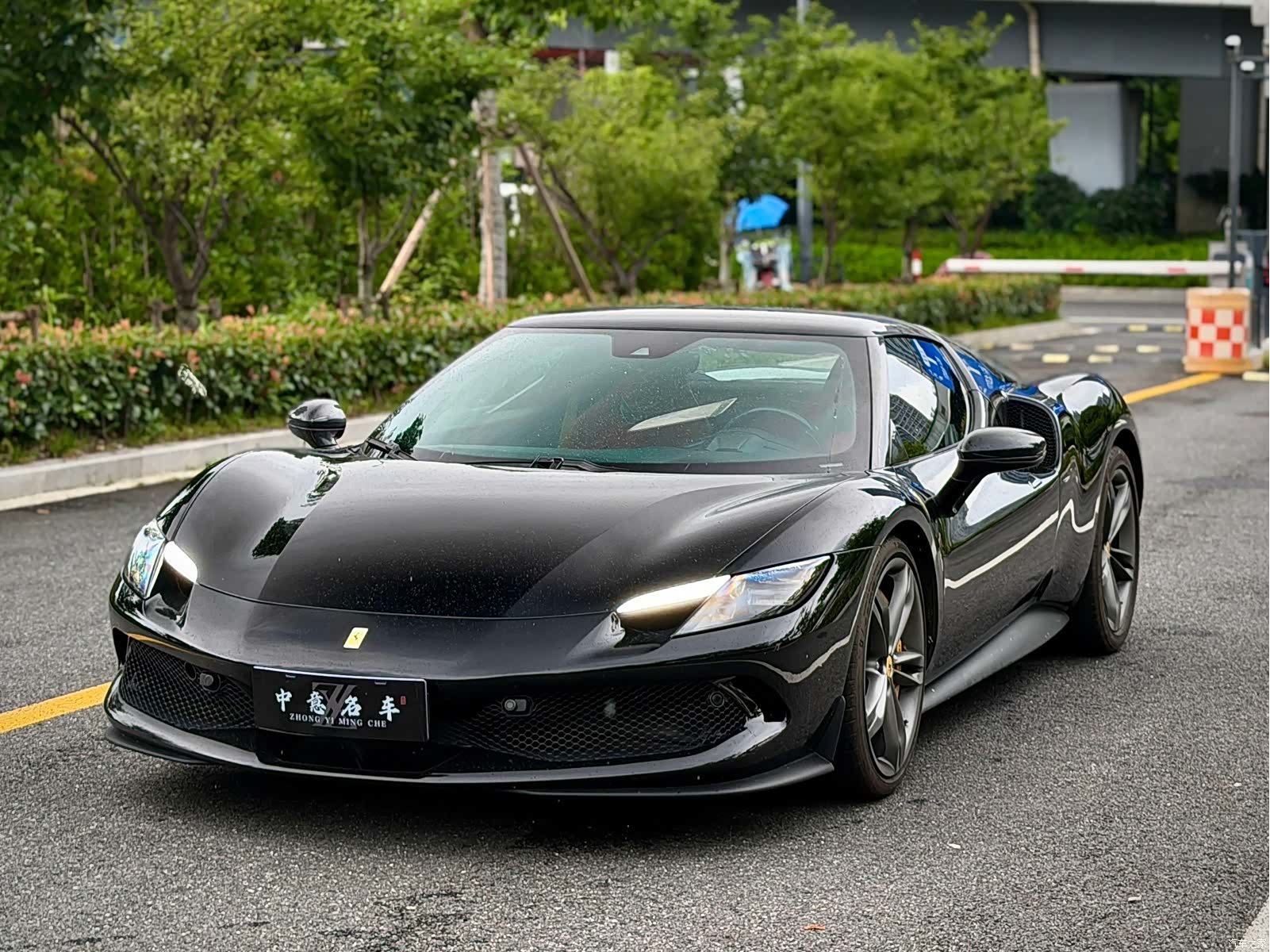 Ferrari 296
