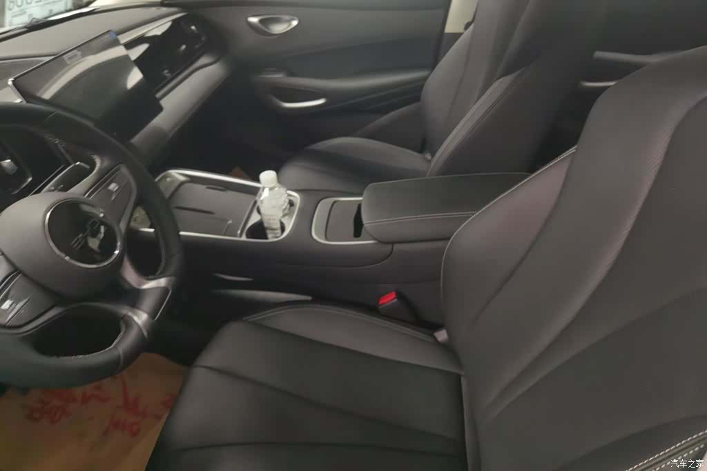 BYD HiAce, 2026 9