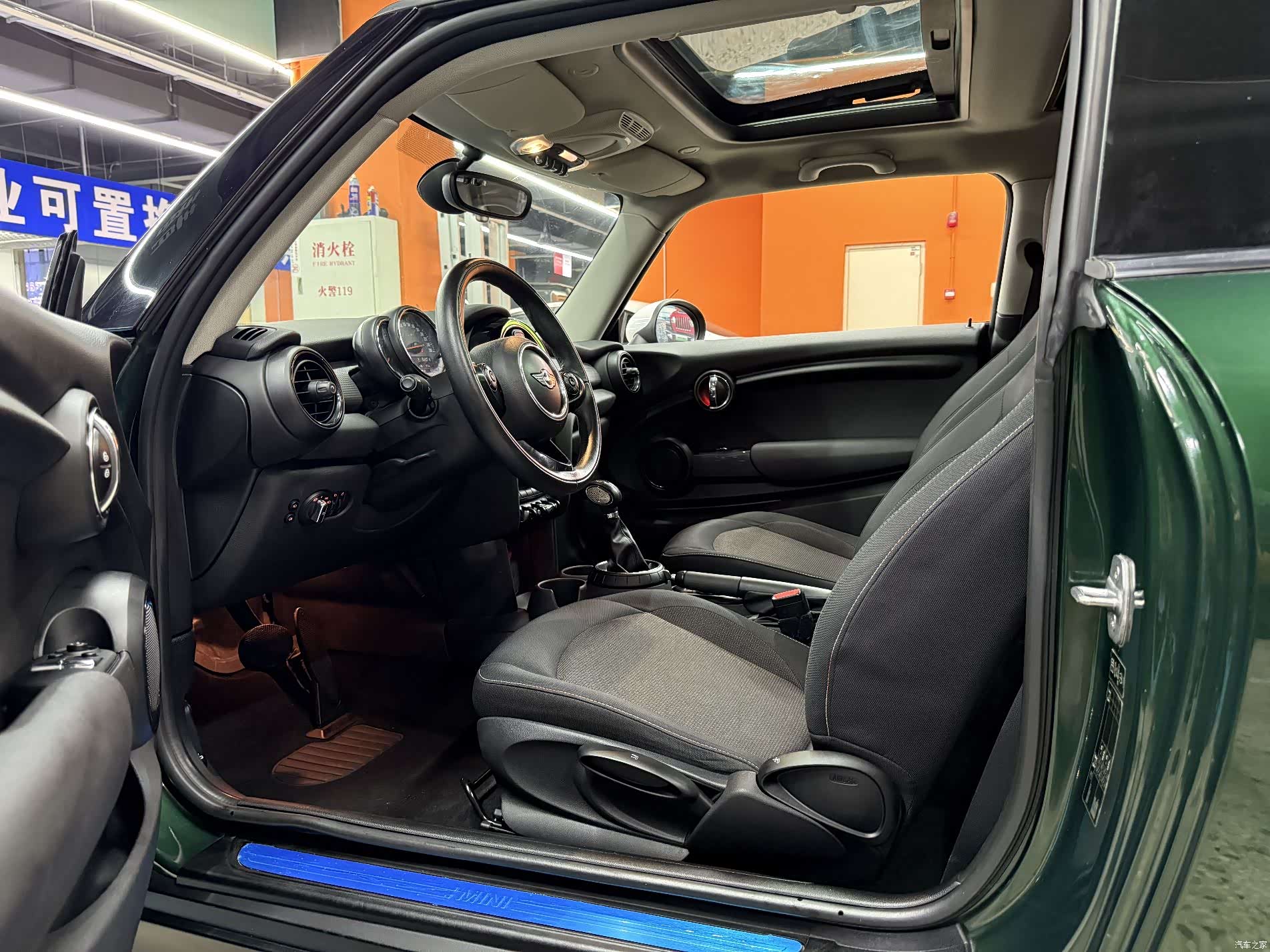 Mini Cooper, 2015 все фото