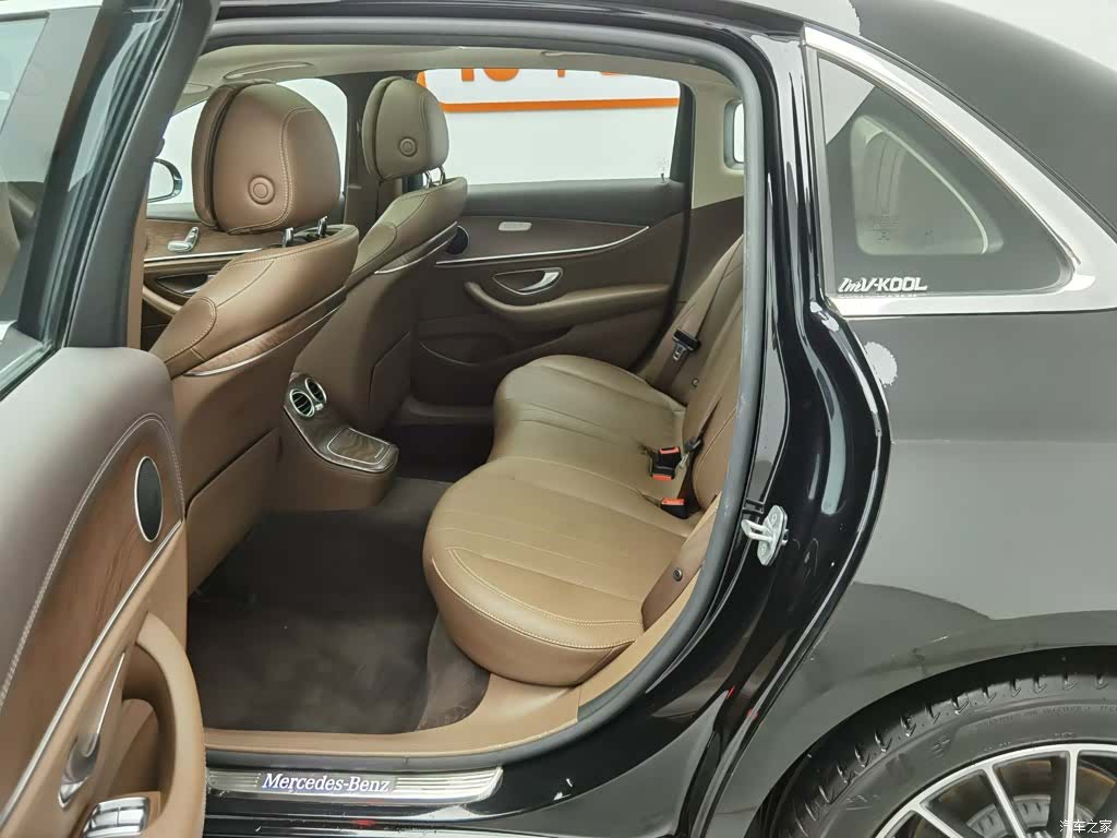 Mercedes-Benz E-Class, 2021 15