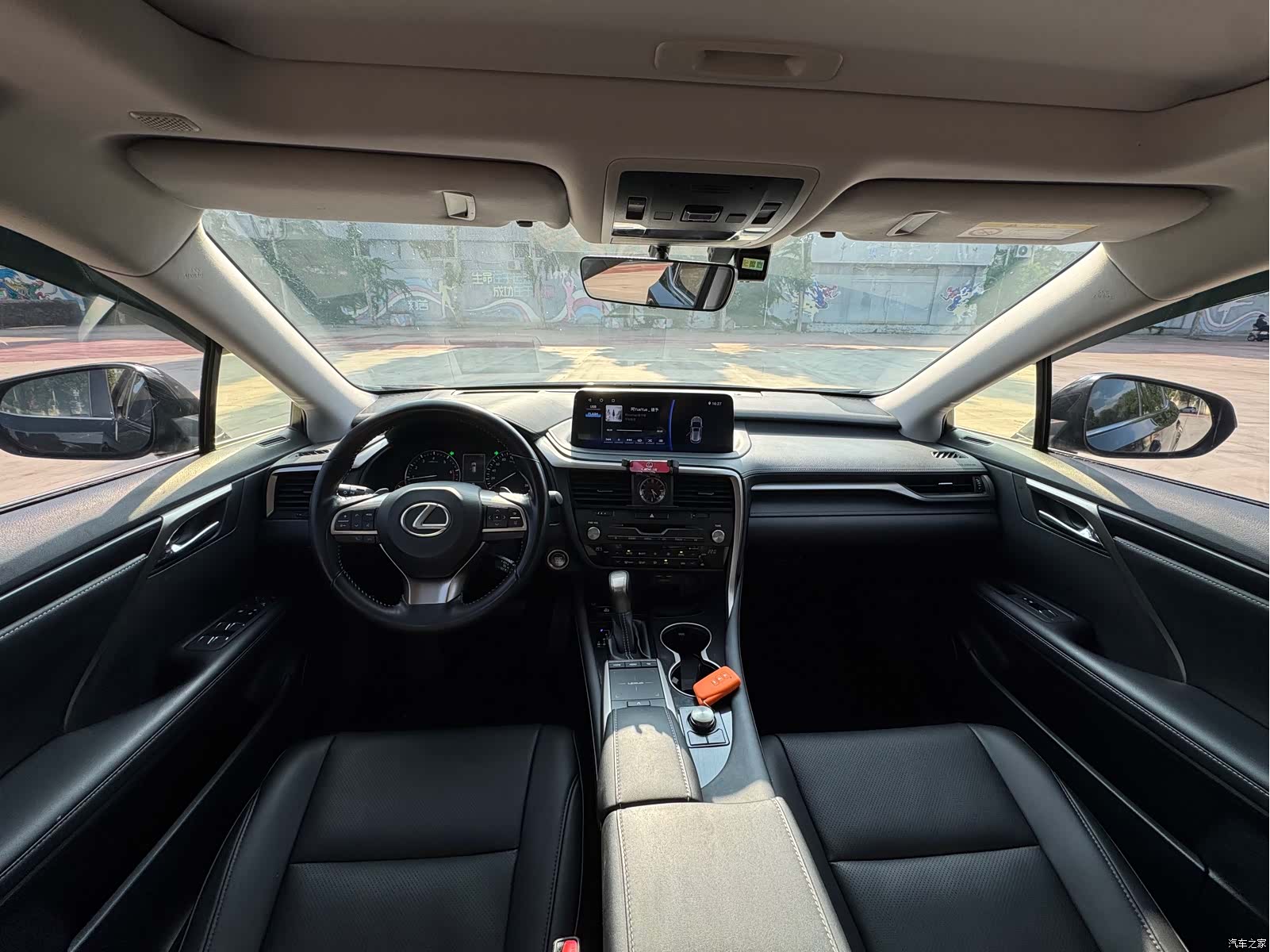 Lexus RX, 2021 11