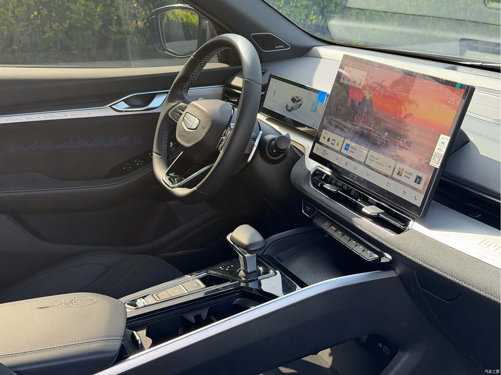 Geely Preface, 2025 22