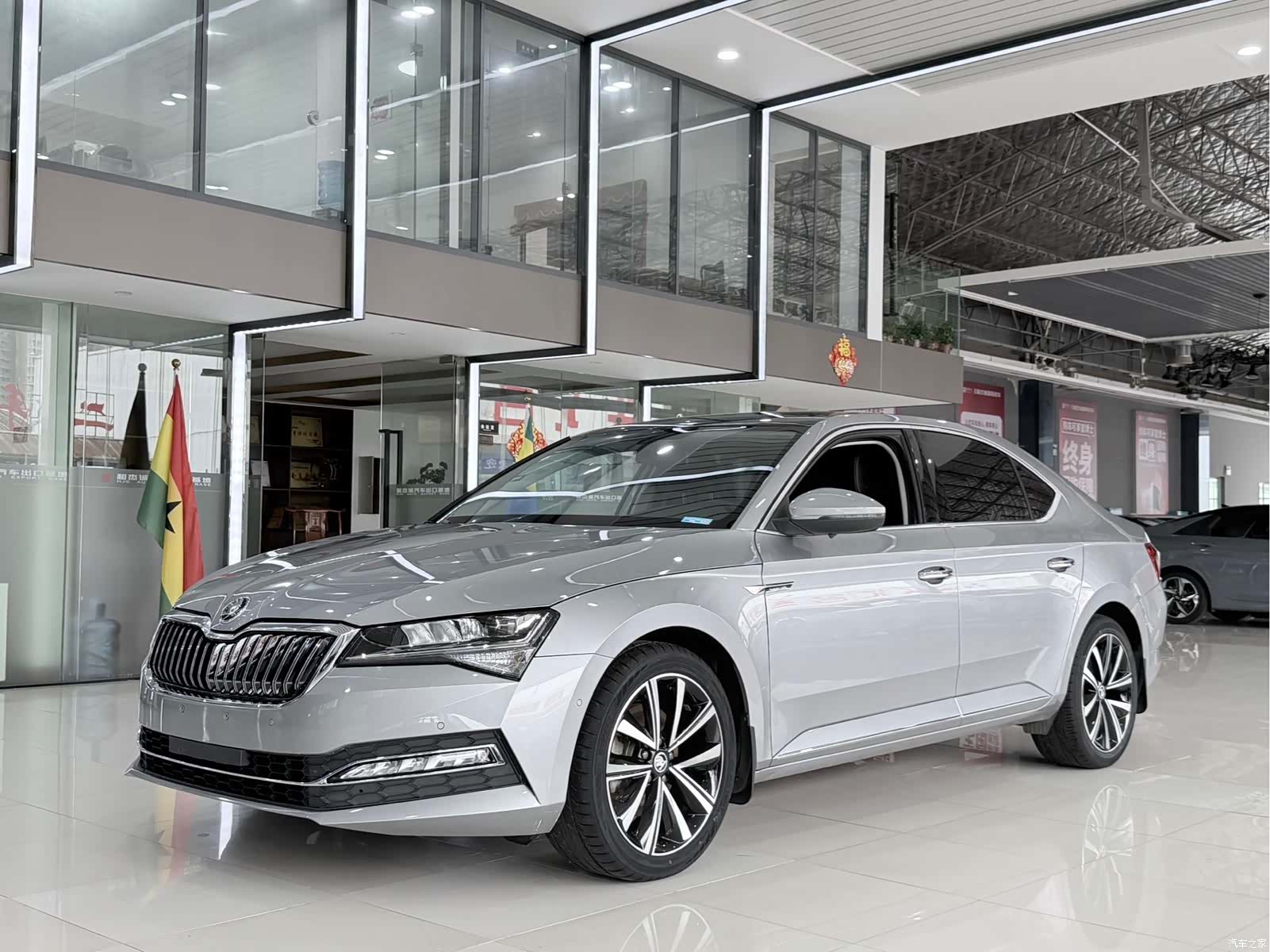Skoda Superb, 2022 1