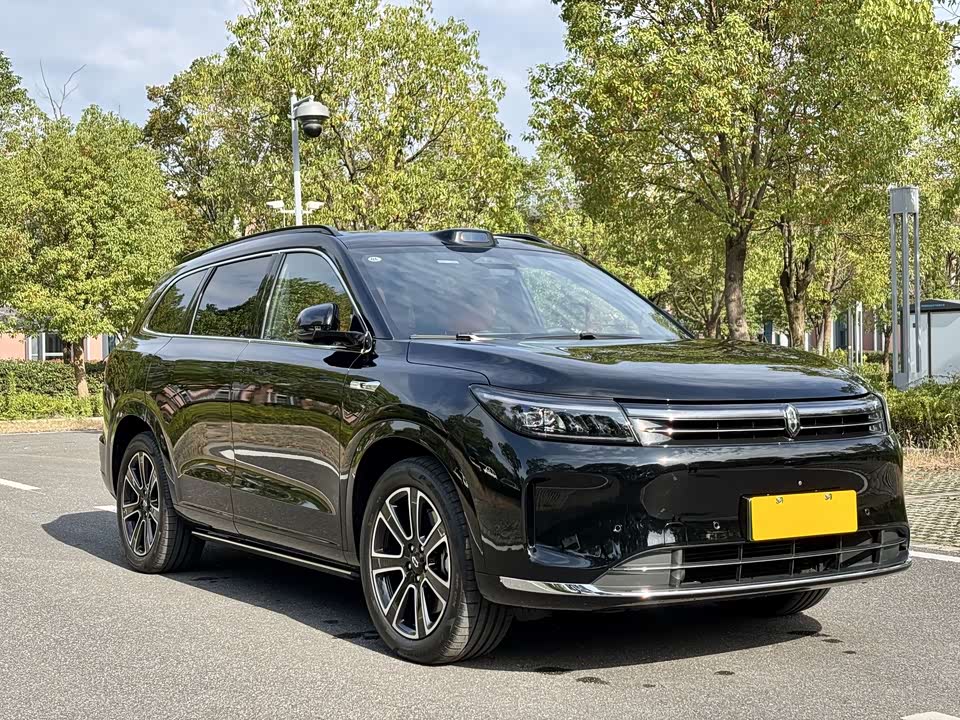 AITO Ask the world M7