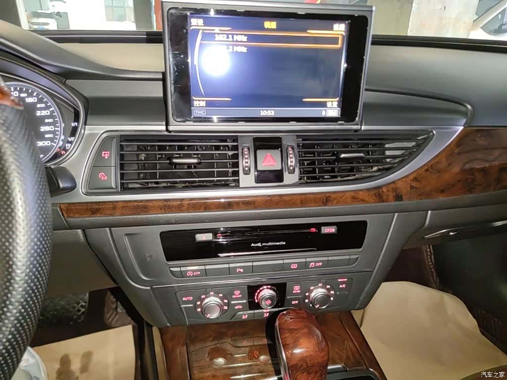 Audi A6L, 2018 13