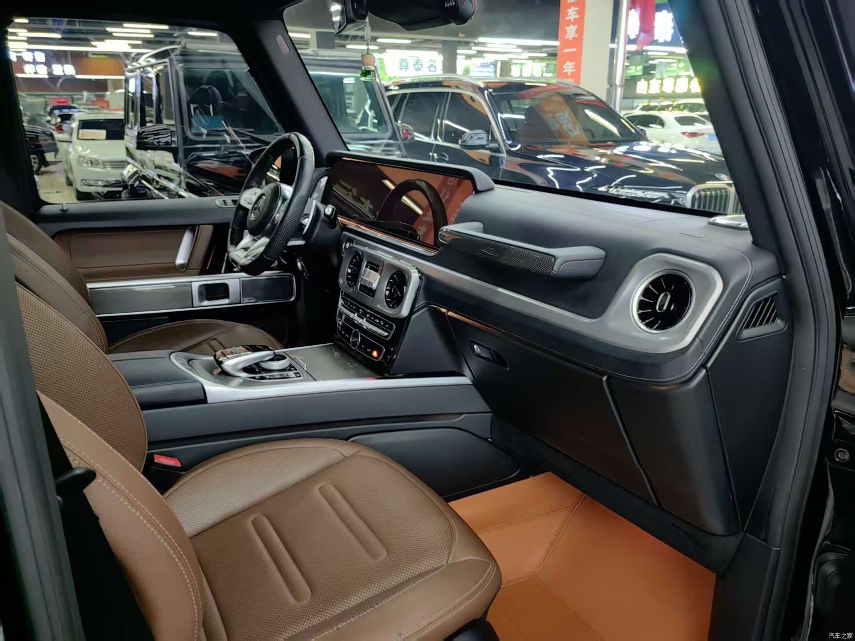 Mercedes-Benz G-Class, 2019 4