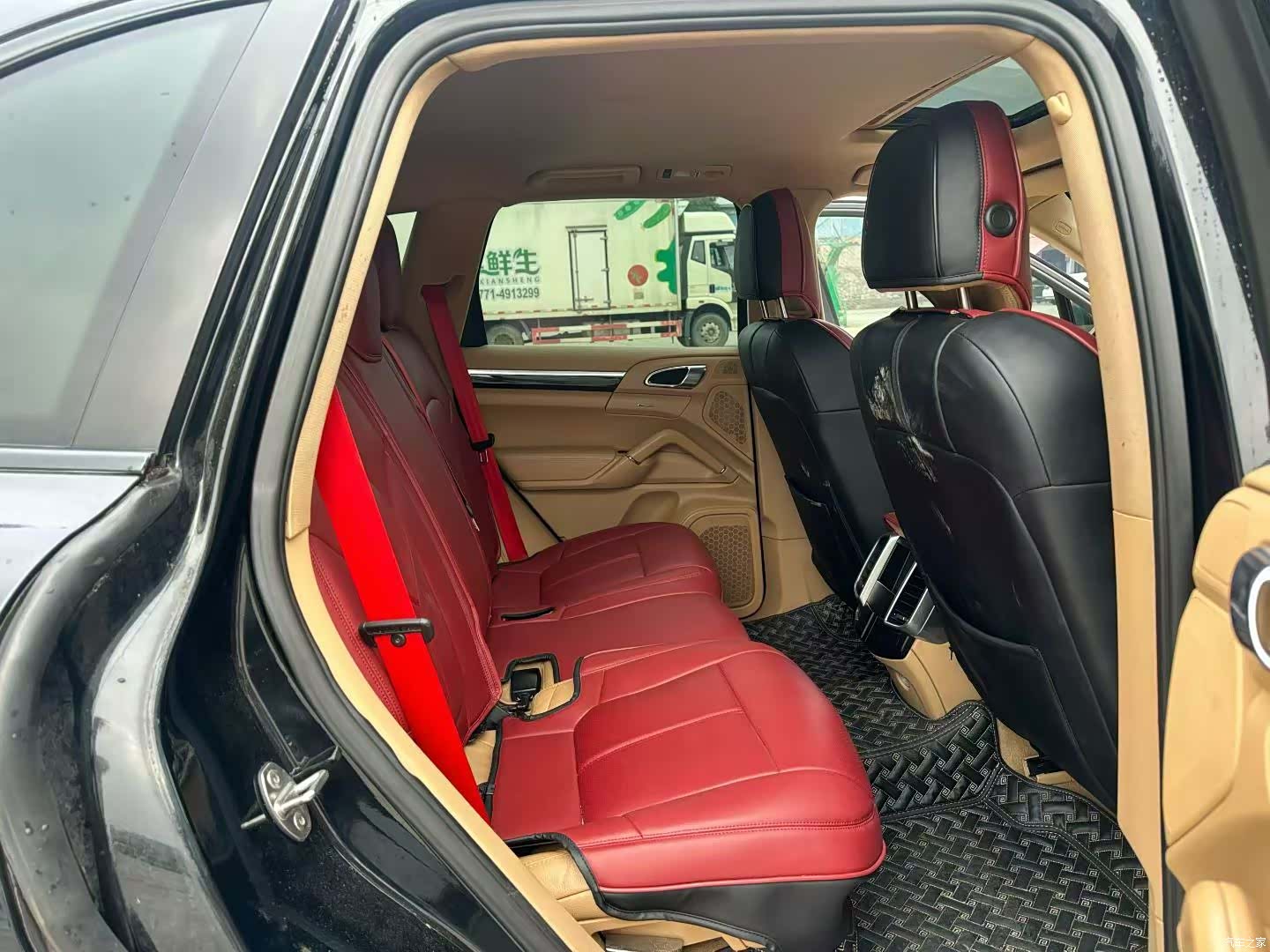 Porsche Cayenne, 2013 7