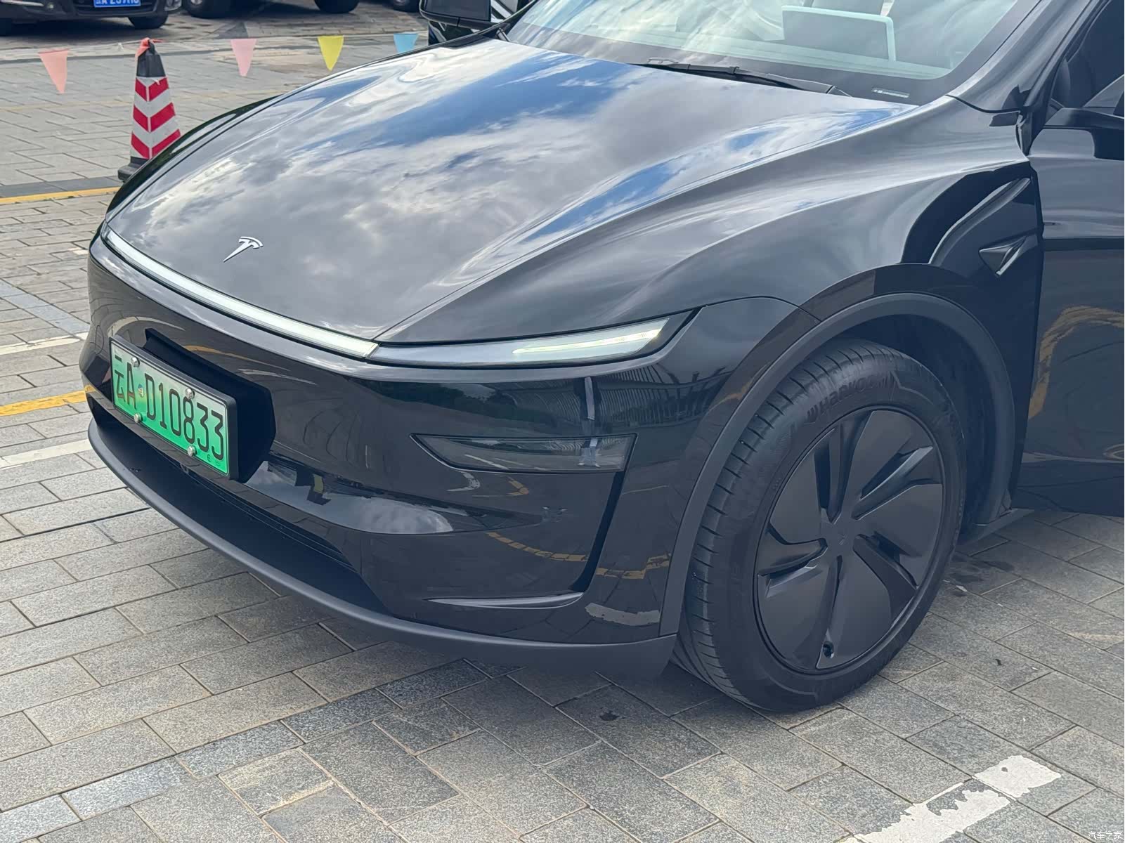 Tesla Model Y, 2025 16