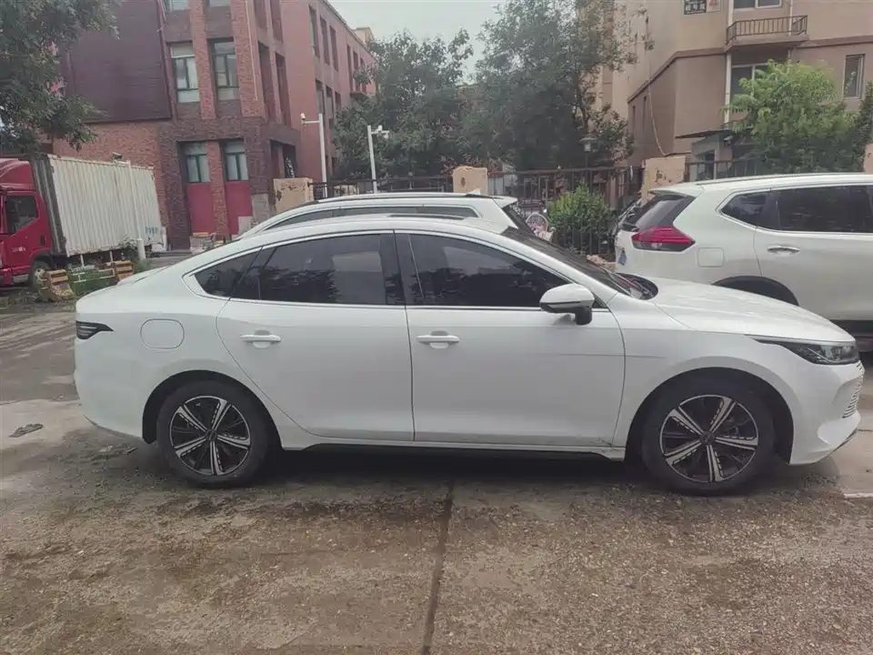 BYD Destroyer 05 BYD Destroyer 05