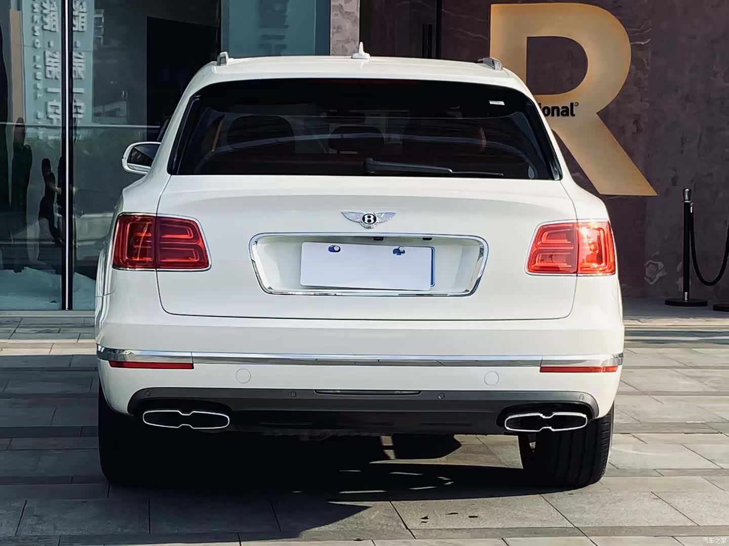 Bentley Bentayga, 2018 7