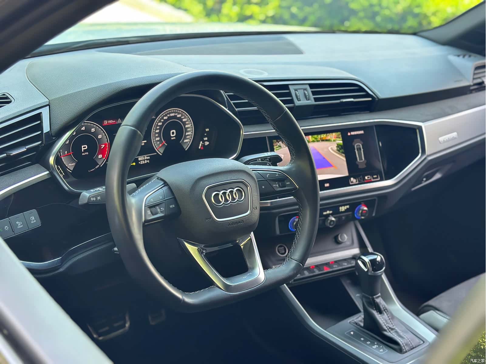 Audi Q3, 2023 12