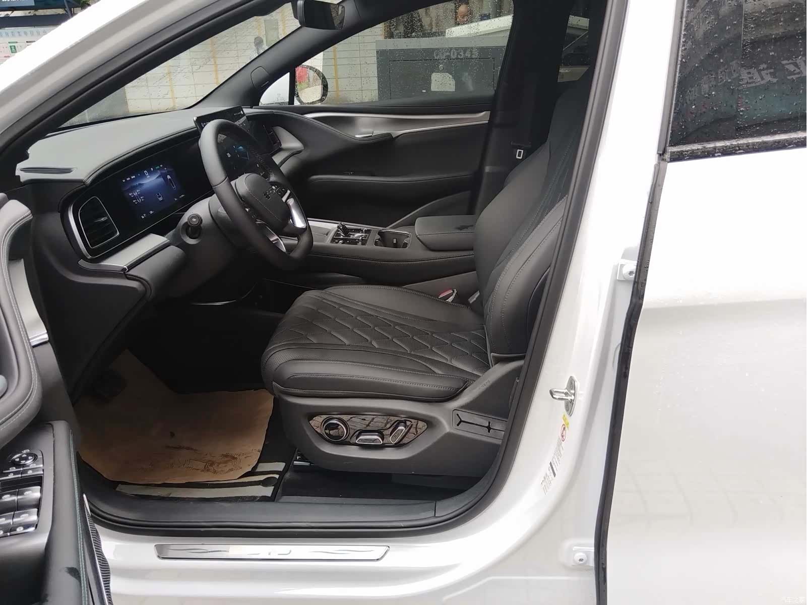 BYD HiAce, 2024 3