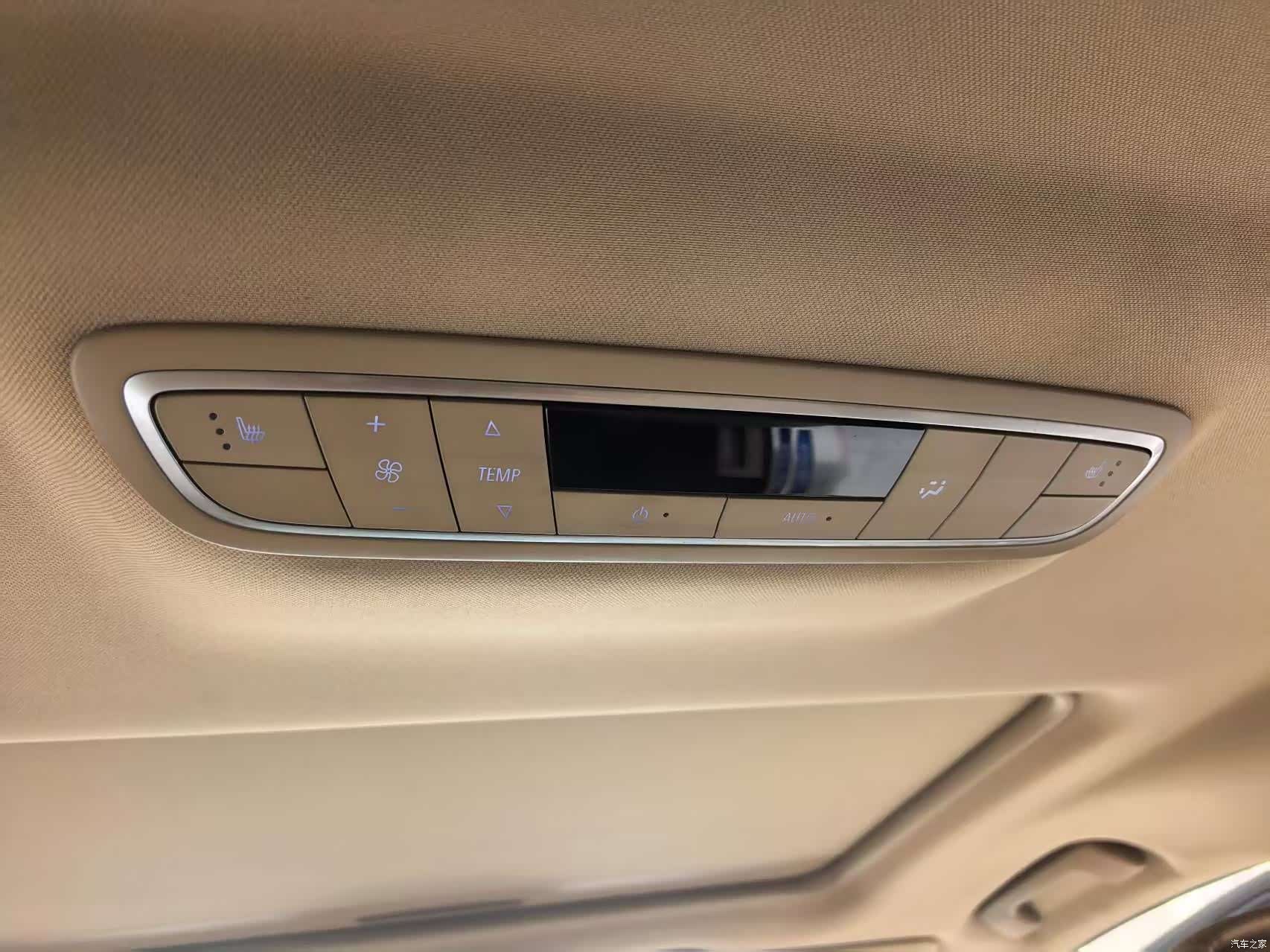 Buick GL8, 2017 9