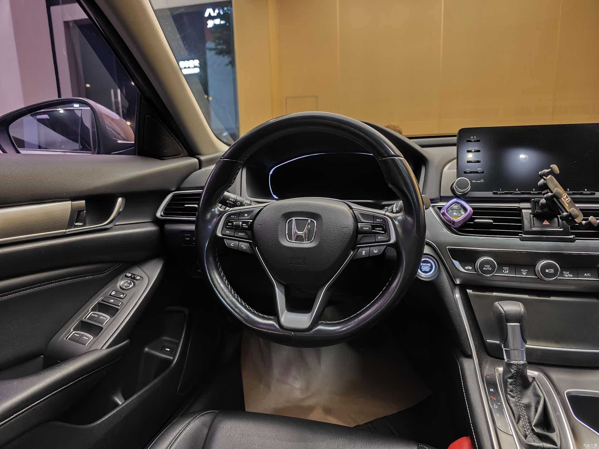 Honda Accord, 2020 14