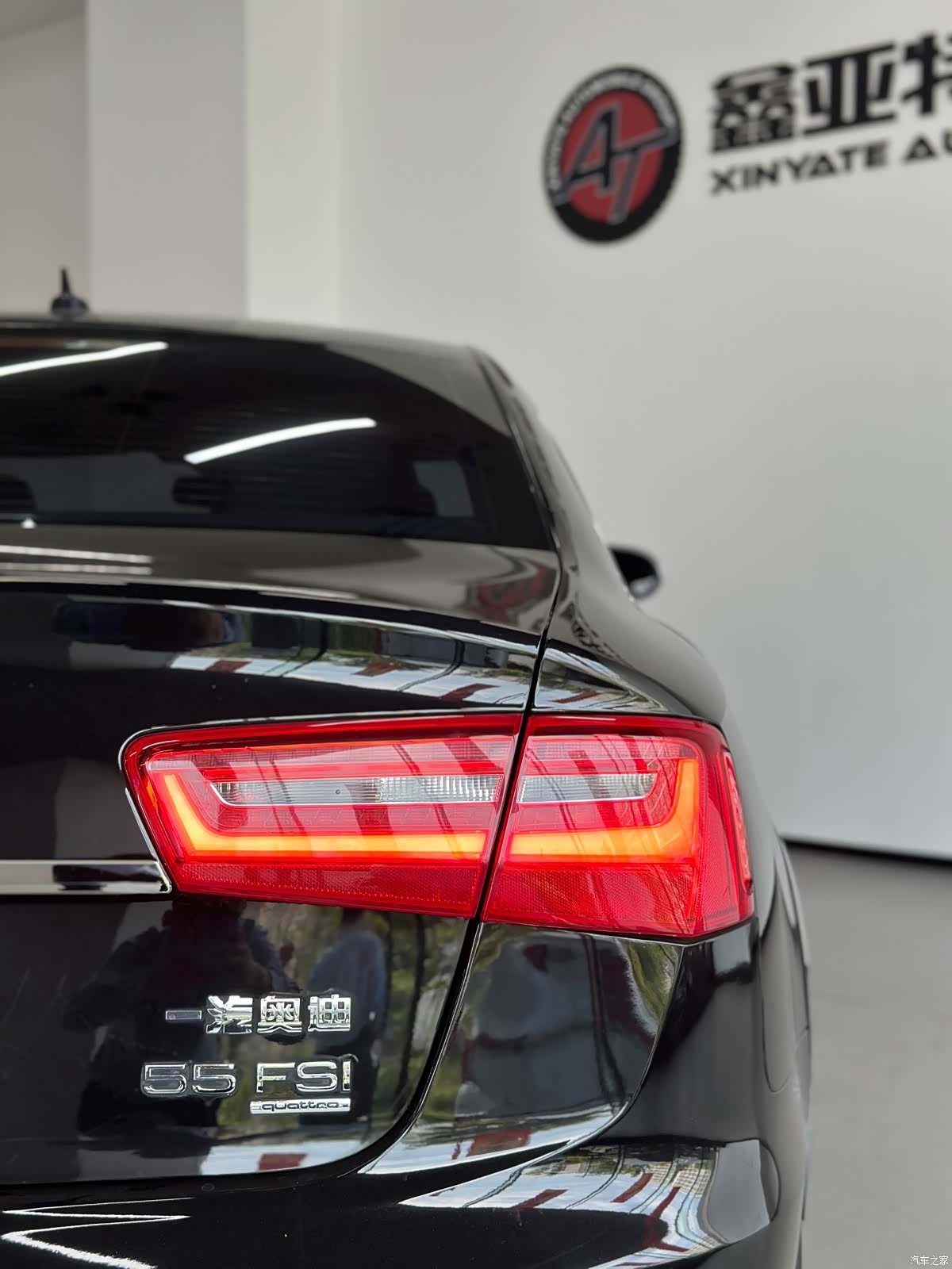 Audi A6L, 2013 24