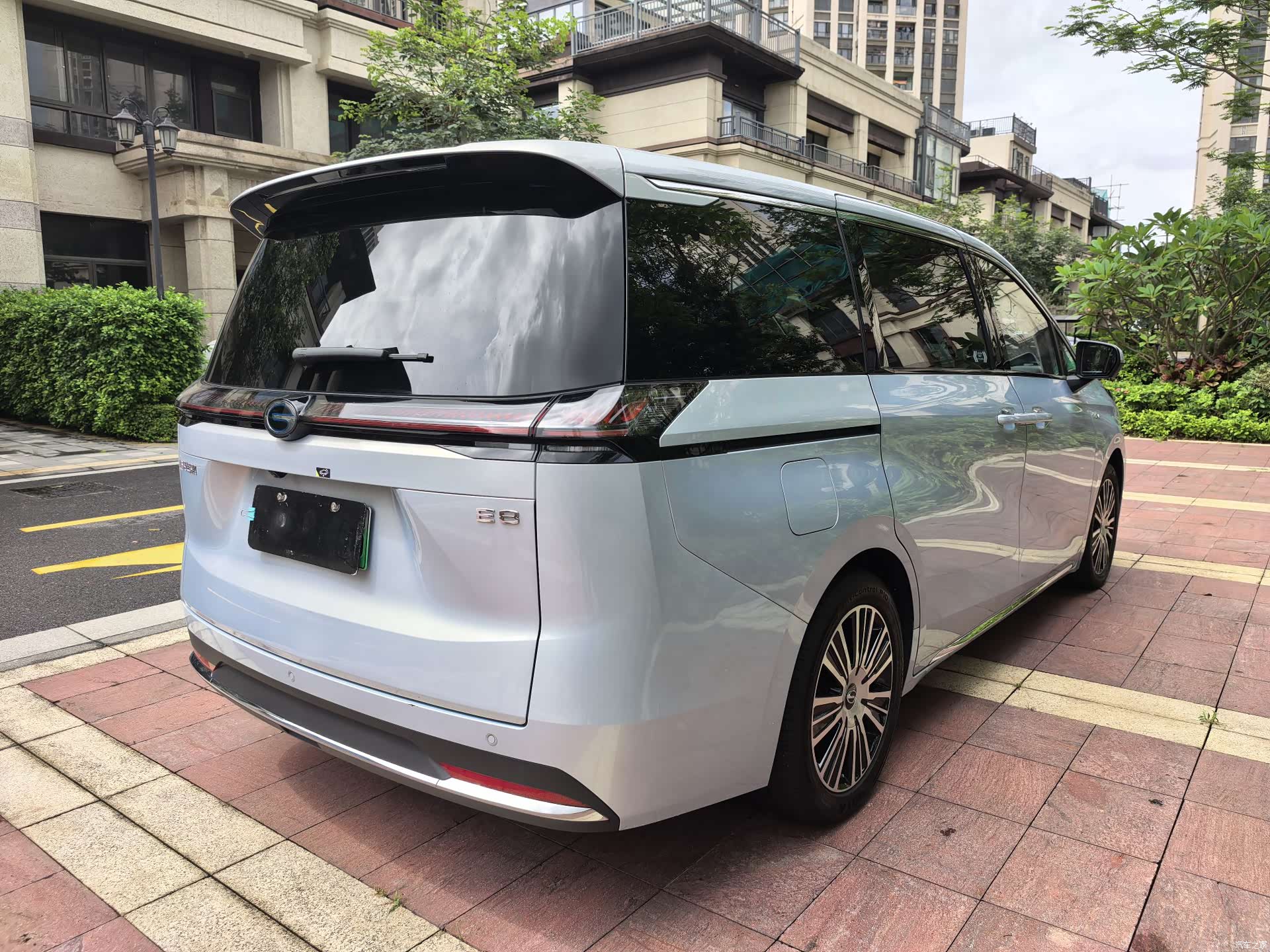 Trumpchi E8, 2024 6