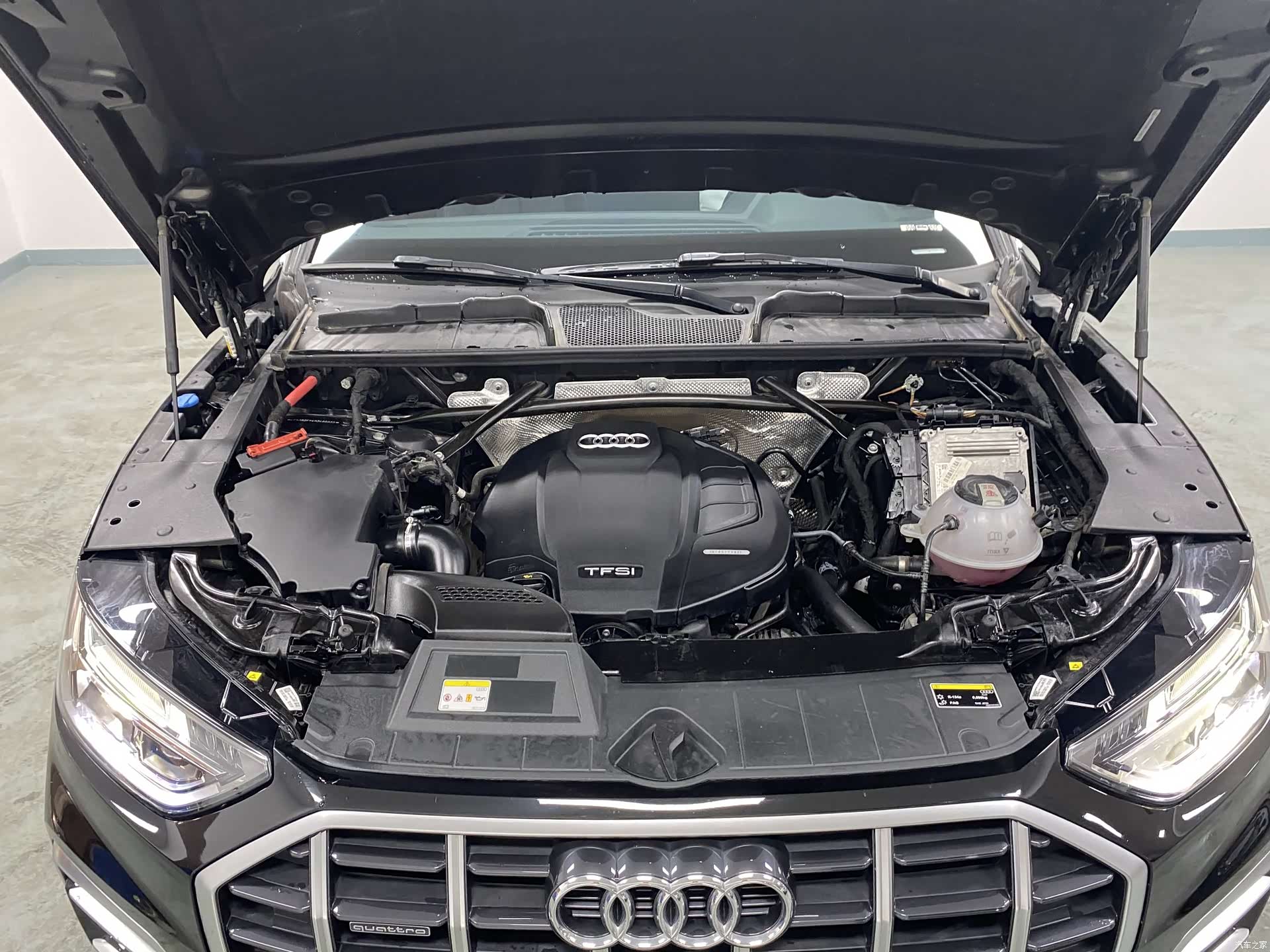 Audi Q5L, 2022 16