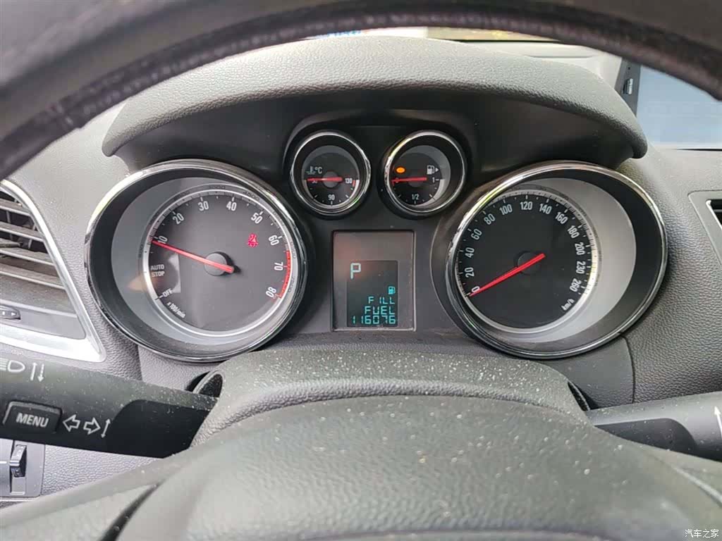 Buick Encore, 2015 12