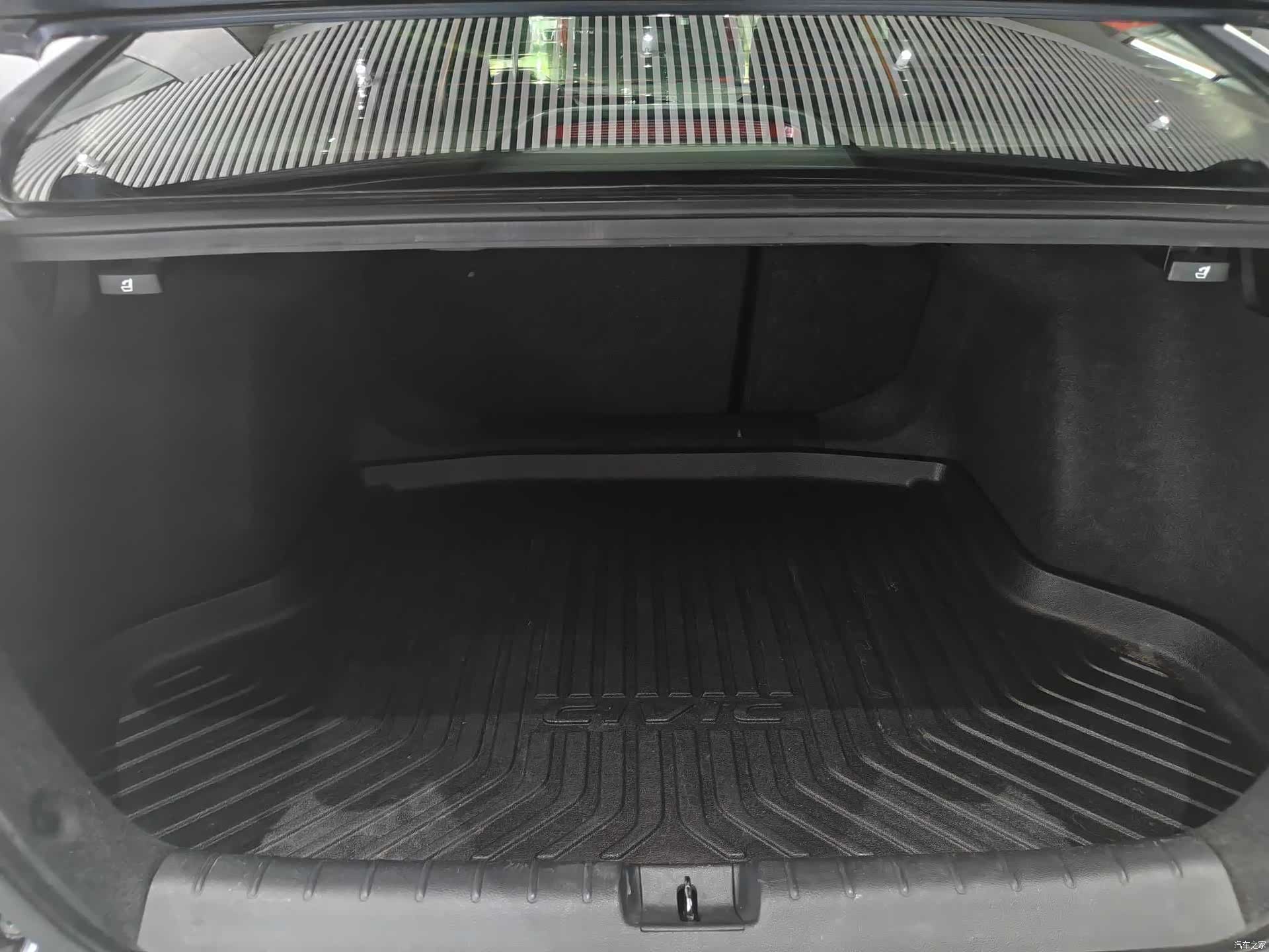 Honda Civic, 2017 31