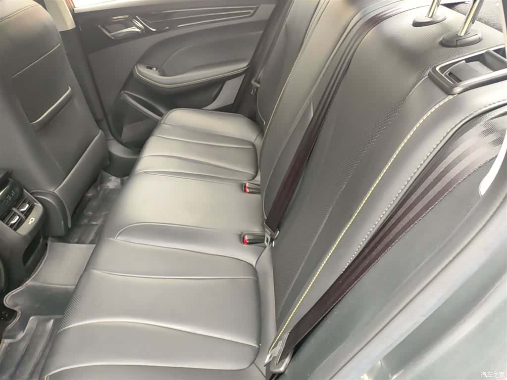 Roewe i5, 2021 17