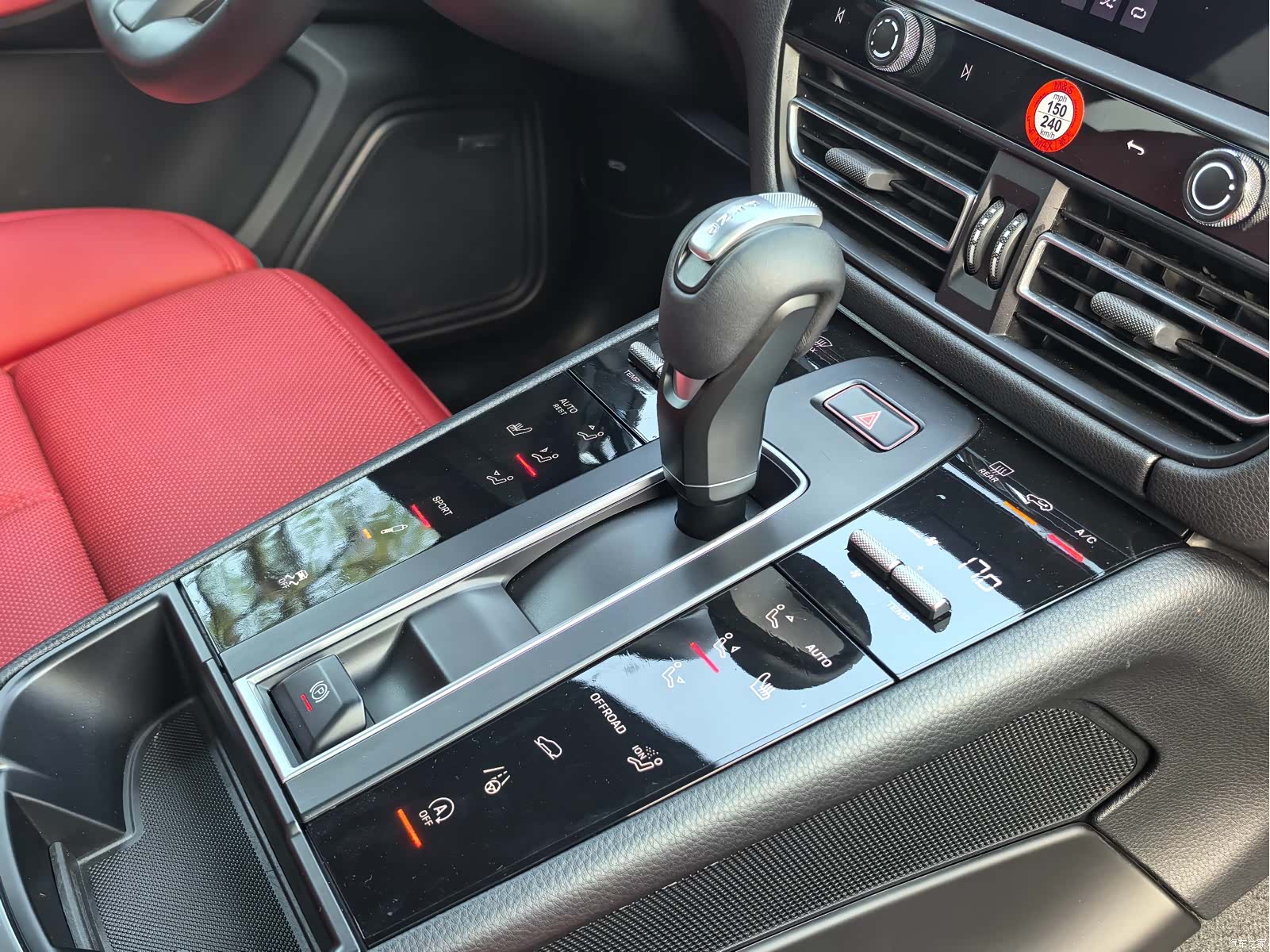 Porsche Macan, 2023 19